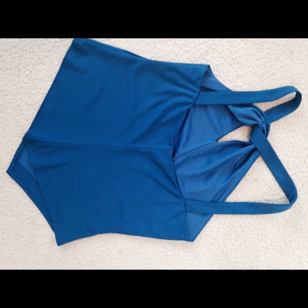 Blue top - Picture 4 of 4